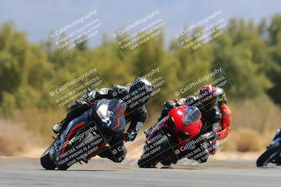 media/Apr-09-2023-SoCal Trackdays (Sun) [[333f347954]]/Turn 7 (1135am)/